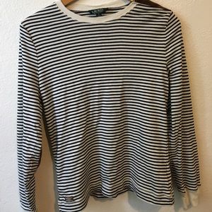 Long sleeve black/white striped shirt Xl